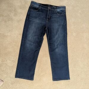 Curve Apperal Woman's Blue Jeans Size 14